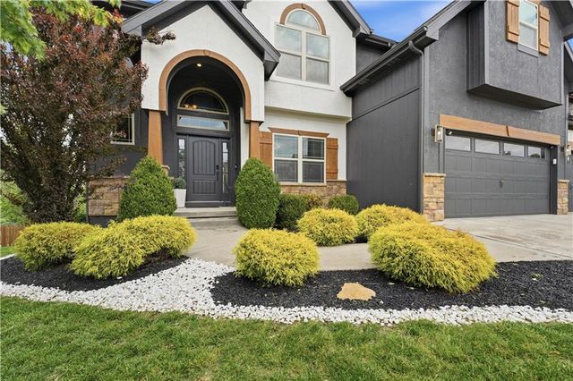 10110 NE 103rd Street, Kansas City, MO 64157