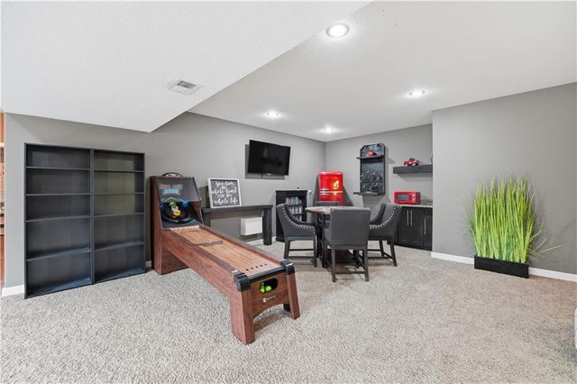 10110 NE 103rd Street, Kansas City, MO 64157