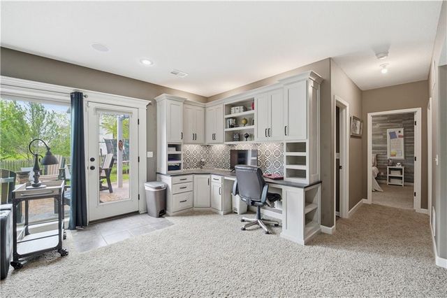 10110 NE 103rd Street, Kansas City, MO 64157