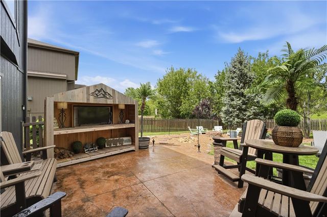 10110 NE 103rd Street, Kansas City, MO 64157