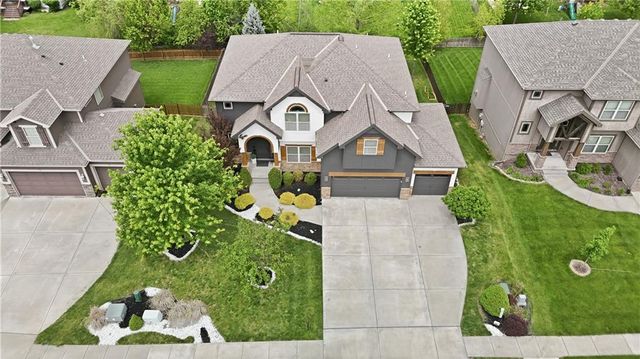 10110 NE 103rd Street, Kansas City, MO 64157