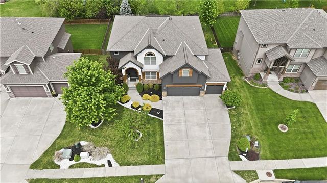 10110 NE 103rd Street, Kansas City, MO 64157