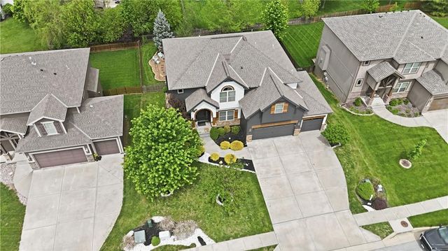 10110 NE 103rd Street, Kansas City, MO 64157