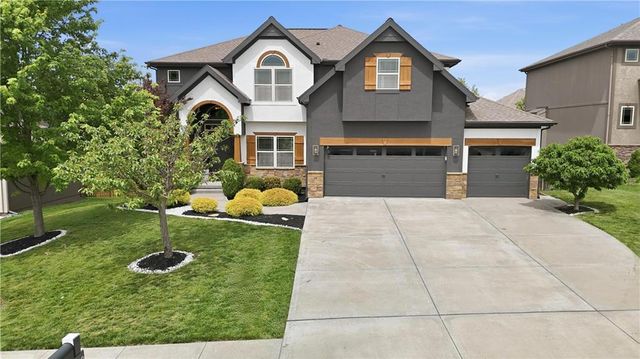 10110 NE 103rd Street, Kansas City, MO 64157