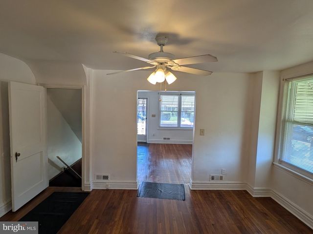 3018 E LARUE SQ E, Baltimore, MD 21225