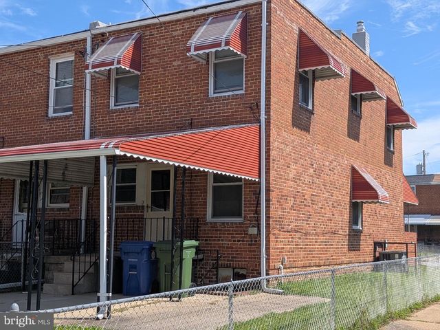 3018 E LARUE SQ E, Baltimore, MD 21225