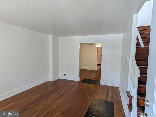 3018 E LARUE SQ E, Baltimore, MD 21225