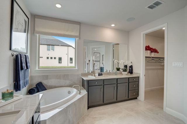 542 Chatham Street, Oak Point, TX 75068