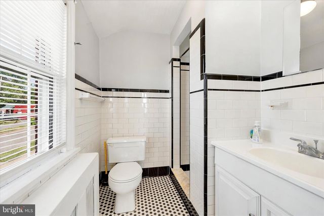 203 COMMONWEALTH AVE, Claymont, DE 19703