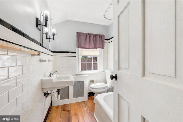 203 COMMONWEALTH AVE, Claymont, DE 19703