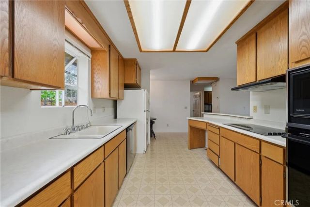 3003 Riviera Heights, Kelseyville, CA 95451