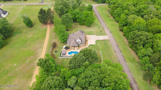 7401 Michael Drive, Hernando, MS 38632
