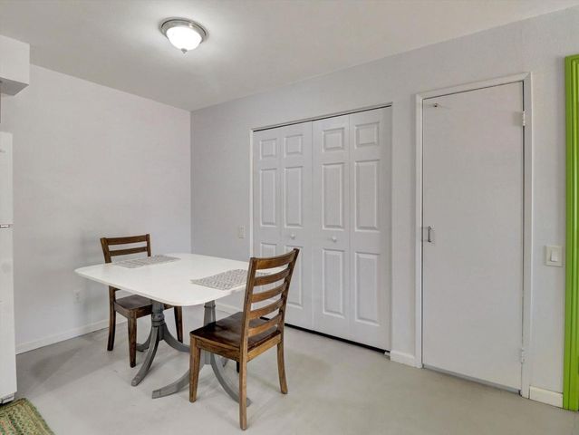 1455 Sunflower Circle S, Palm Springs, CA 92262