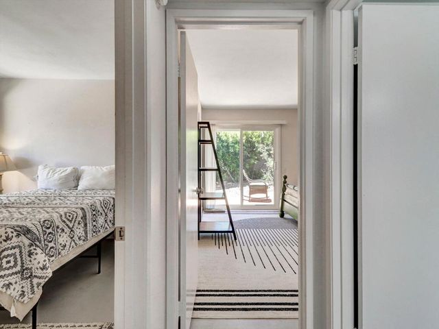 1455 Sunflower Circle S, Palm Springs, CA 92262