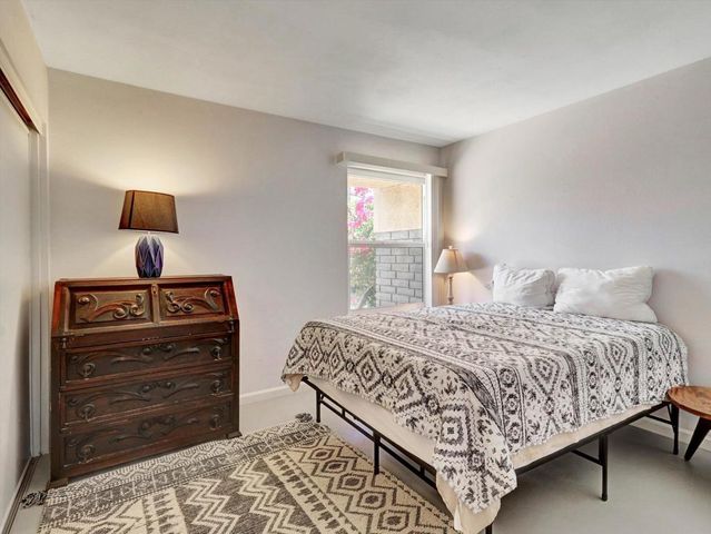 1455 Sunflower Circle S, Palm Springs, CA 92262