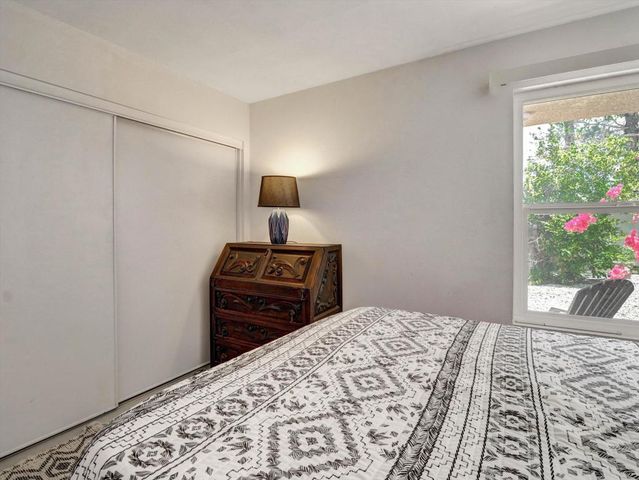 1455 Sunflower Circle S, Palm Springs, CA 92262