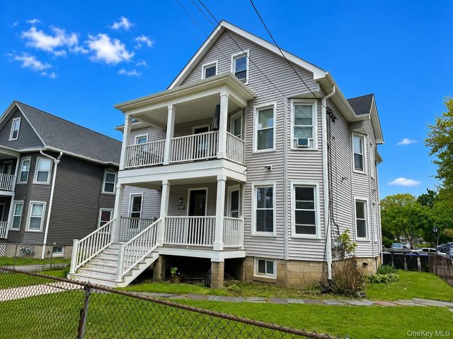 8 Fox Terrace, Poughkeepsie, NY 12603