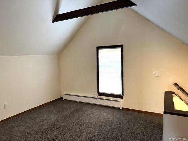 8 Fox Terrace, Poughkeepsie, NY 12603