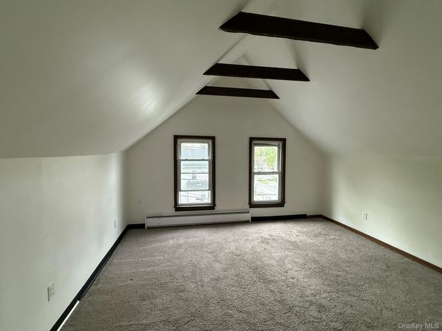 8 Fox Terrace, Poughkeepsie, NY 12603