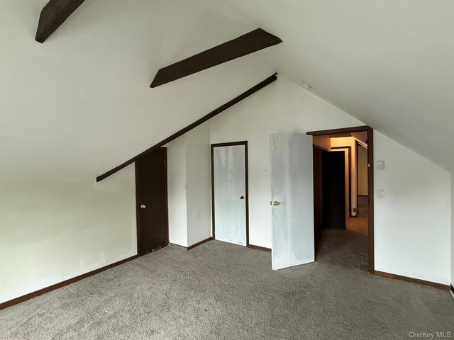 8 Fox Terrace, Poughkeepsie, NY 12603
