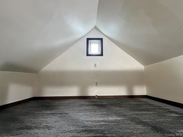 8 Fox Terrace, Poughkeepsie, NY 12603