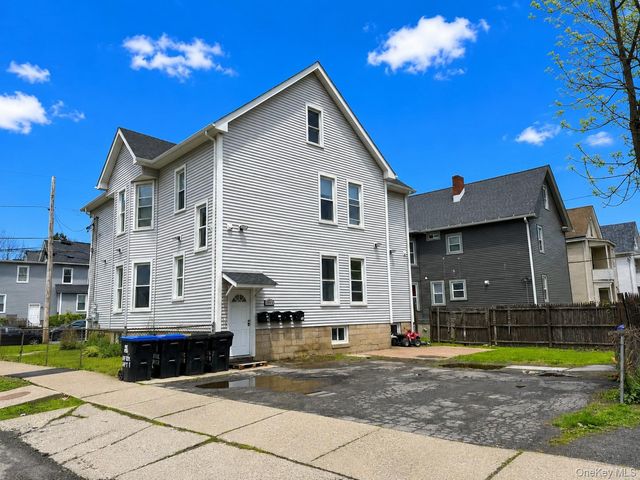 8 Fox Terrace, Poughkeepsie, NY 12603