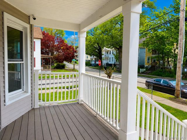 8 Fox Terrace, Poughkeepsie, NY 12603