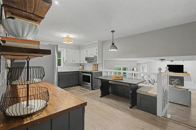 2204 Pine Point Drive, Lawrenceville, GA 30043