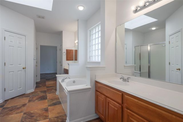 19309 Sea Island DR, Pflugerville, TX 78660