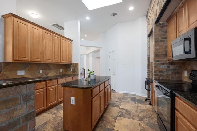 19309 Sea Island DR, Pflugerville, TX 78660