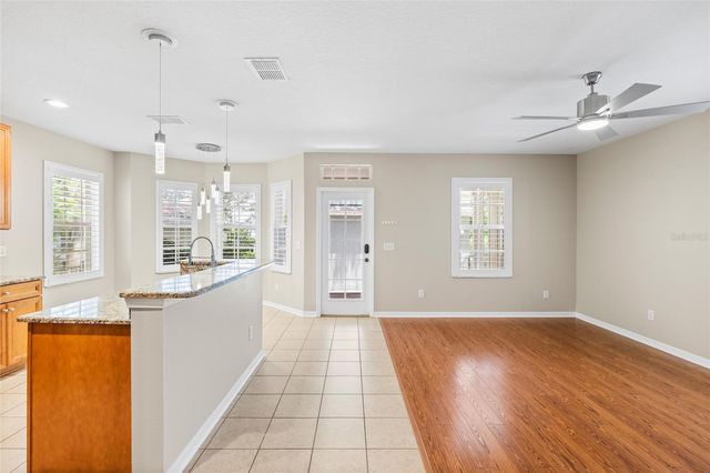 5906 BEACONPARK STREET, Lithia, FL 33547