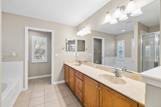 5906 BEACONPARK STREET, Lithia, FL 33547