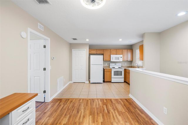 5906 BEACONPARK STREET, Lithia, FL 33547