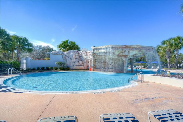 5906 BEACONPARK STREET, Lithia, FL 33547