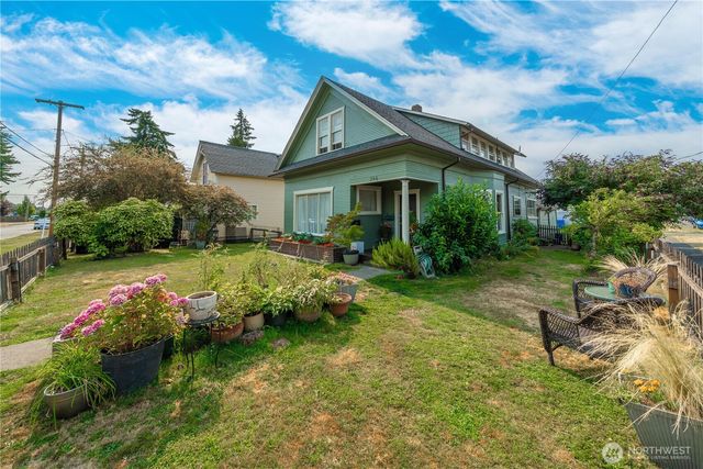 246 4th Avenue NW, Puyallup, WA 98371