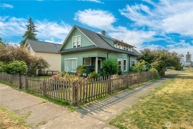 246 4th Avenue NW, Puyallup, WA 98371