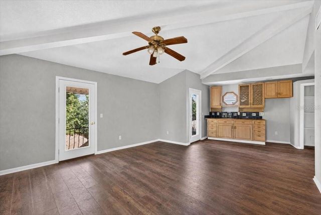 114 W DAVIS BOULEVARD, Tampa, FL 33606