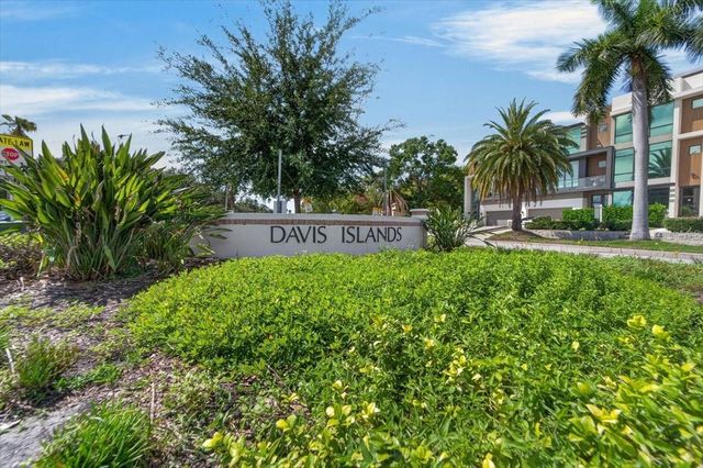 114 W DAVIS BOULEVARD, Tampa, FL 33606