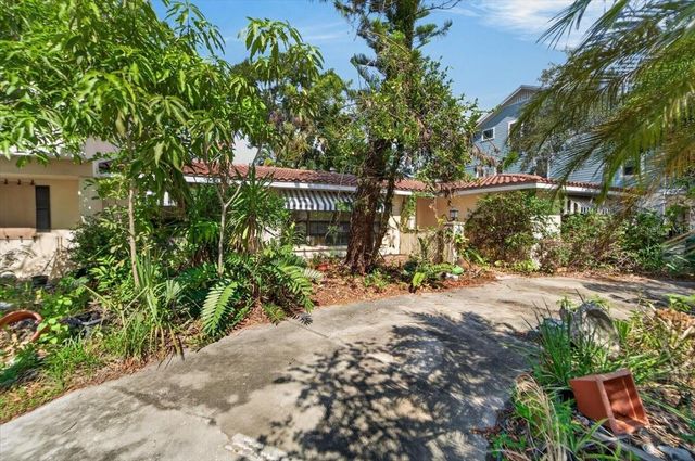 114 W DAVIS BOULEVARD, Tampa, FL 33606