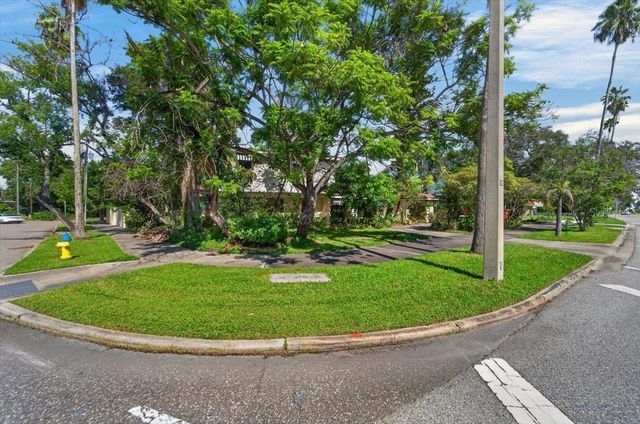 114 W DAVIS BOULEVARD, Tampa, FL 33606