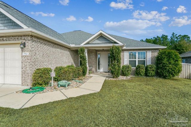 7992 Majestic Cypress Dr, Milton, FL 32583