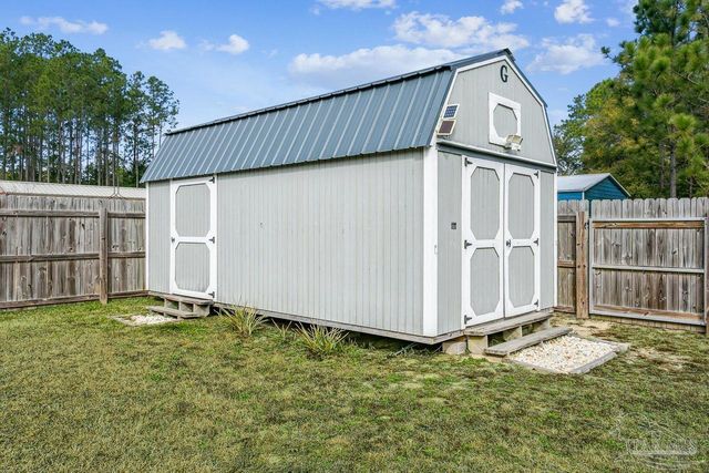 7992 Majestic Cypress Dr, Milton, FL 32583