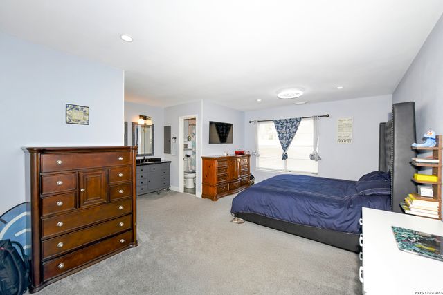 8702 Collingwood, Universal City, TX 78148