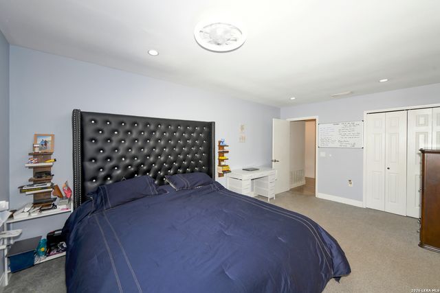 8702 Collingwood, Universal City, TX 78148