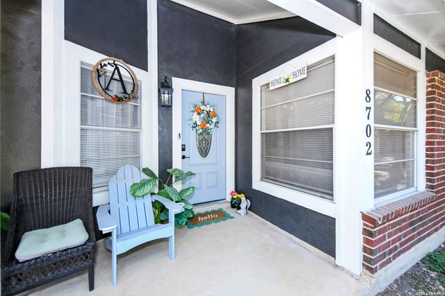 8702 Collingwood, Universal City, TX 78148