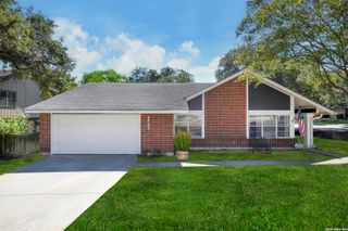 8702 Collingwood, Universal City, TX 78148