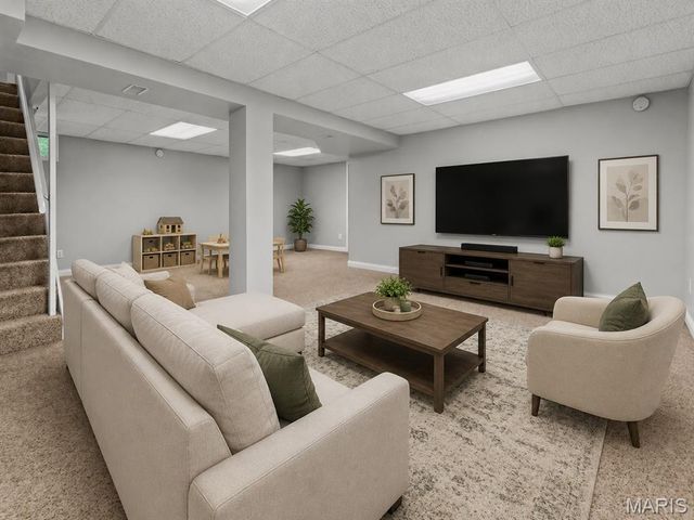 7042 Yellow Jacket Place, St Louis, MO 63129