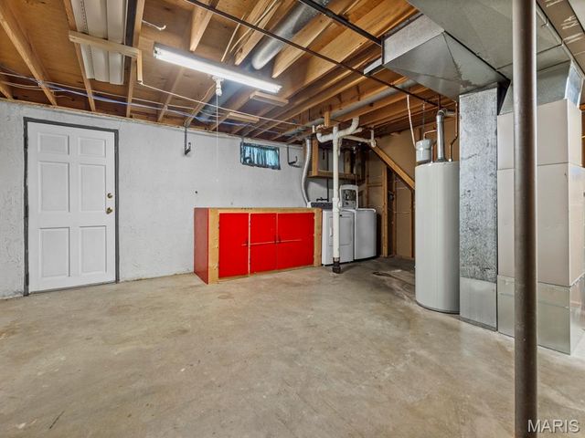 7042 Yellow Jacket Place, St Louis, MO 63129