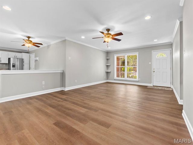 7042 Yellow Jacket Place, St Louis, MO 63129