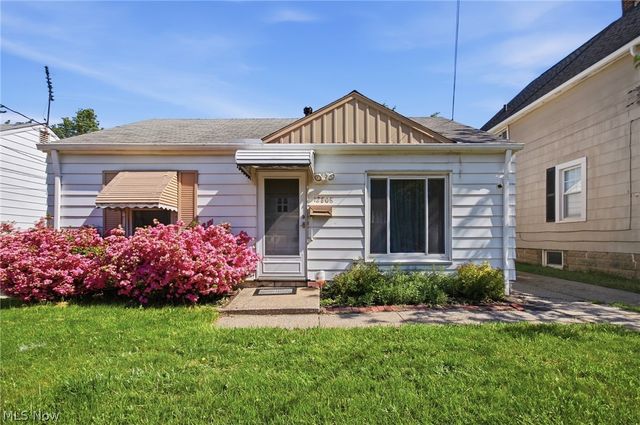 12808 Longmead Avenue, Cleveland, OH 44135